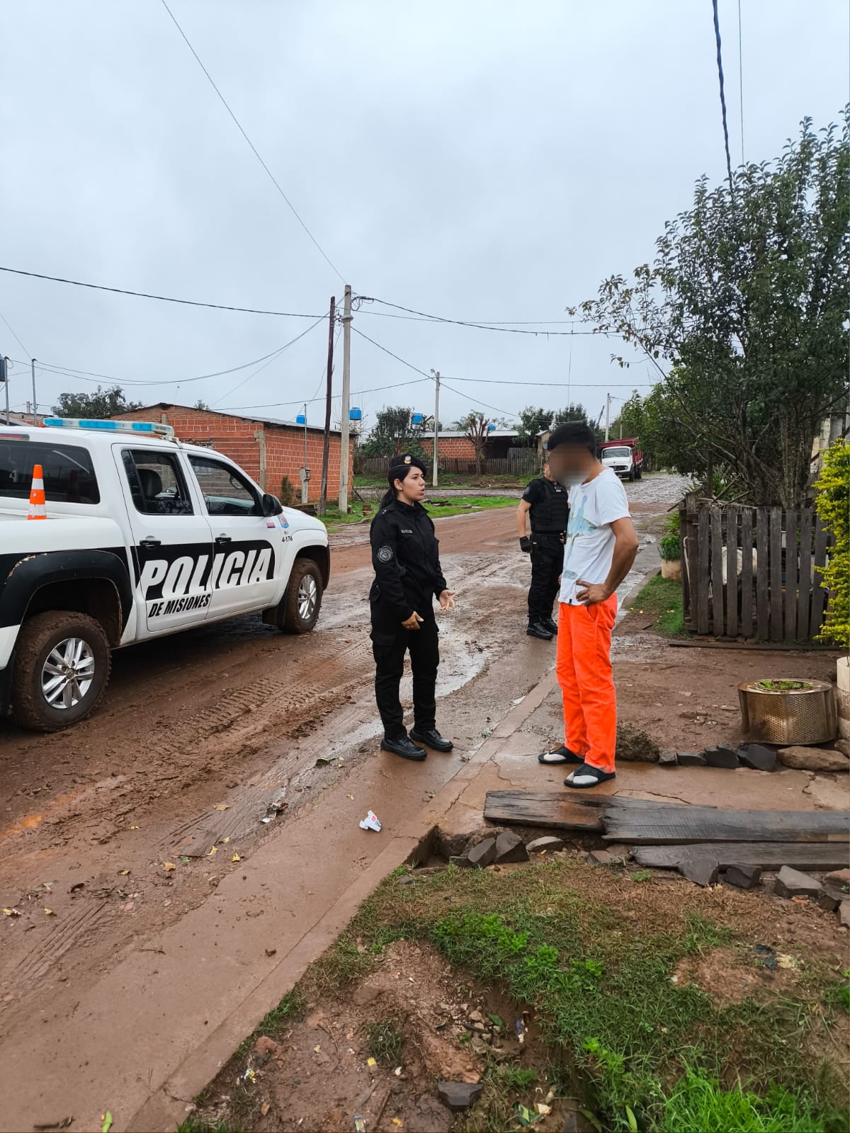 Se fugó del hospital con pancreatitis y la Policía tuvo que intervenir para que regrese